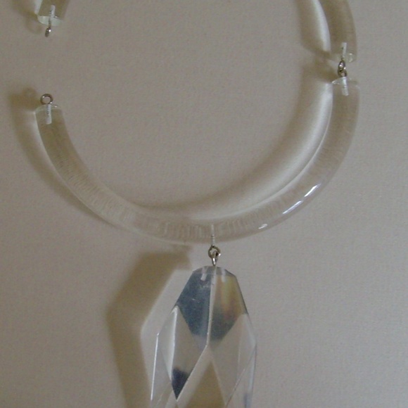 Judith Hendler Clear Lucite Collar Necklace - Picture 11 of 16